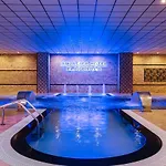 Otel Aqua 2*